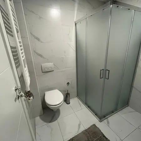 Masa Διαμέρισμα Ρούμα